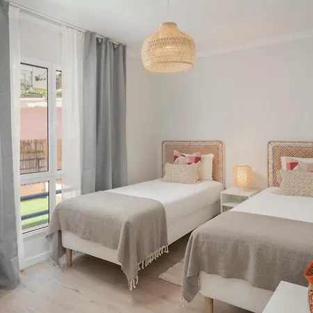 Casa Branca Vi By An Island Funchal (Madeira)